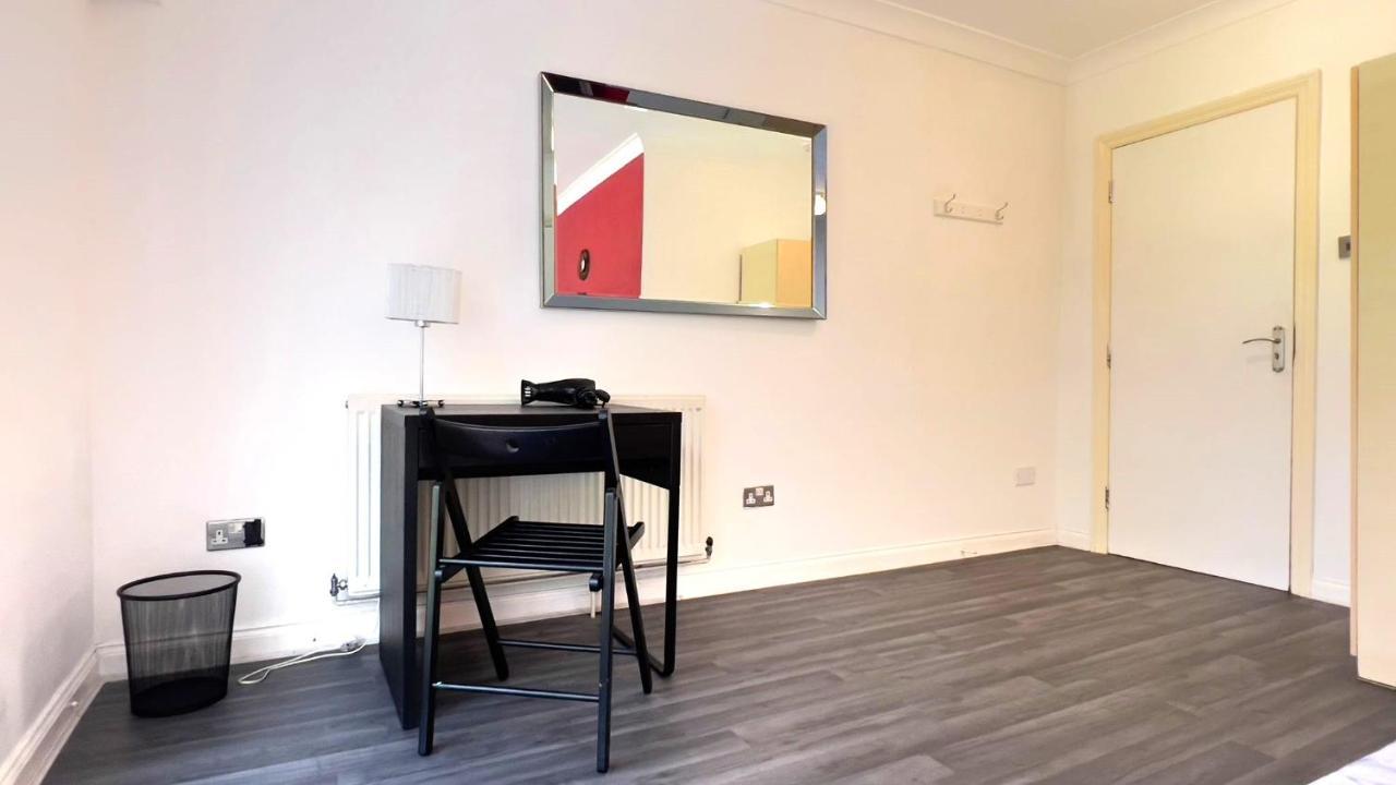 Aldgate Rooms Londres Exterior foto